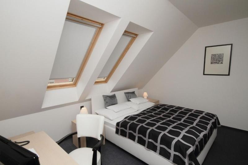 Hotel Arkadia Pécs Eksteriør bilde